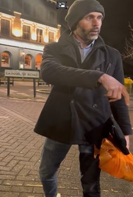 Do you recognise this man?